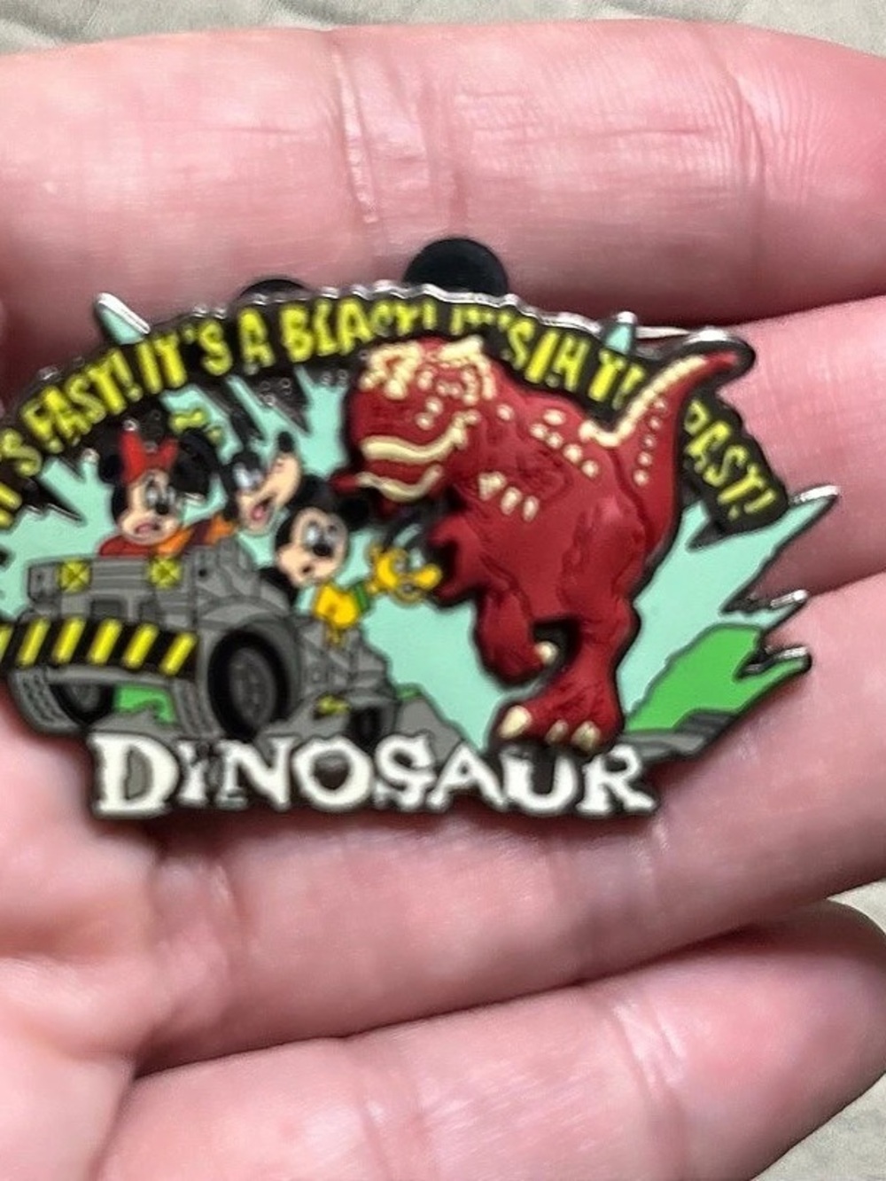 Disney 's Animal Kingdom Dinosaur Ride Mickey & Friends Carnotaurus Chase Pin